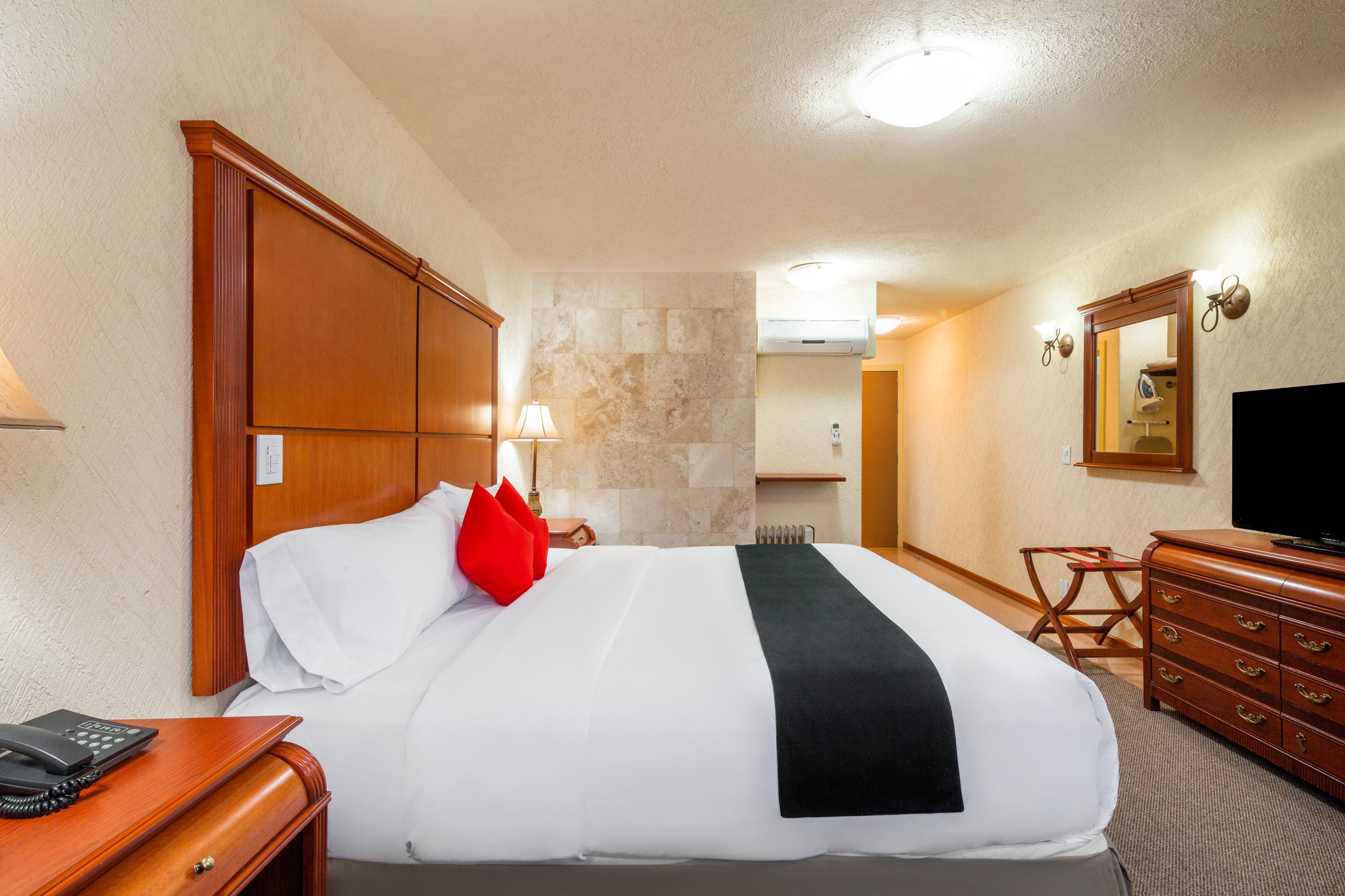 Howard Johnson By Wyndham טולוקה מראה חיצוני תמונה