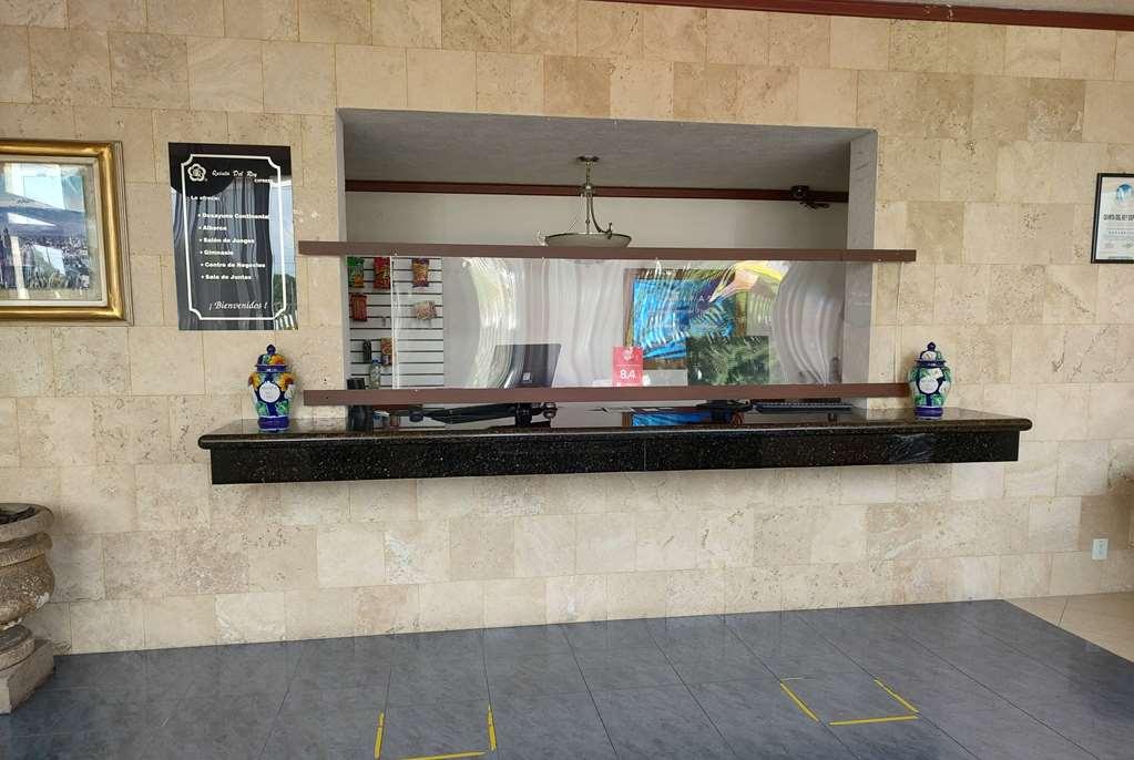 Howard Johnson By Wyndham טולוקה מראה פנימי תמונה